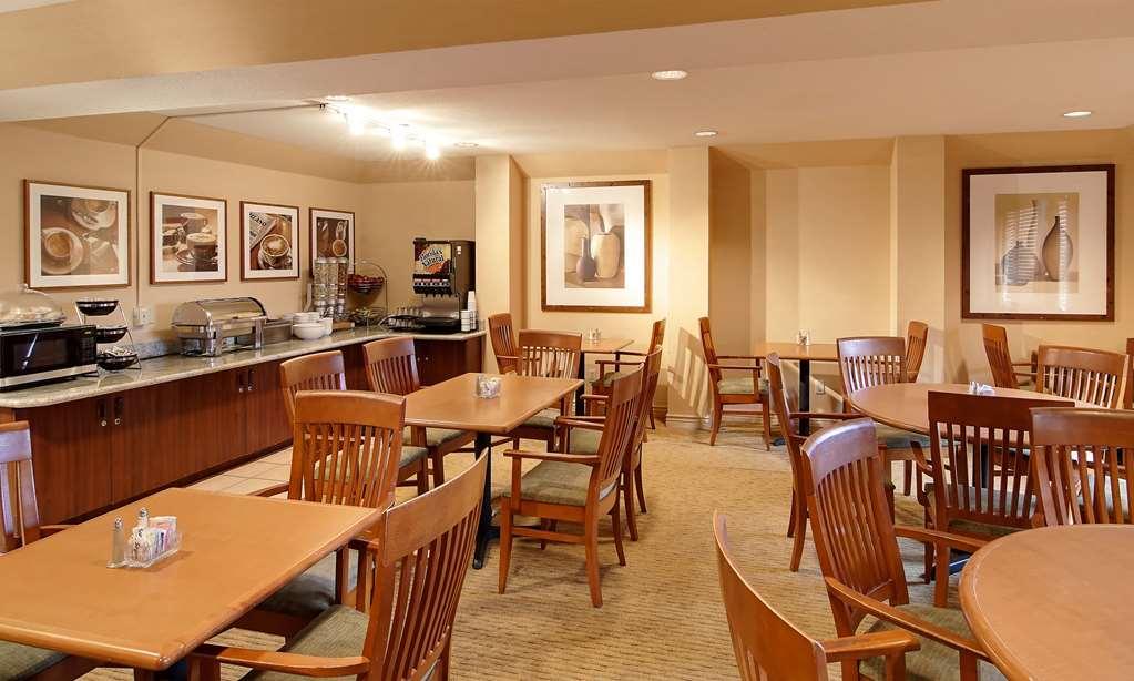 The Hotel Σάλεμ Εστιατόριο φωτογραφία